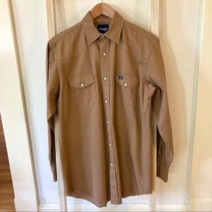 VTG Wrangler snap down shirt